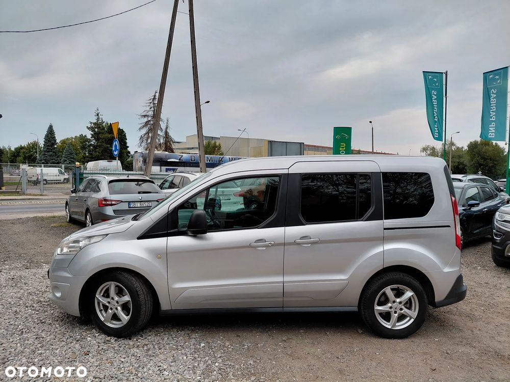Ford Tourneo Connect - 10