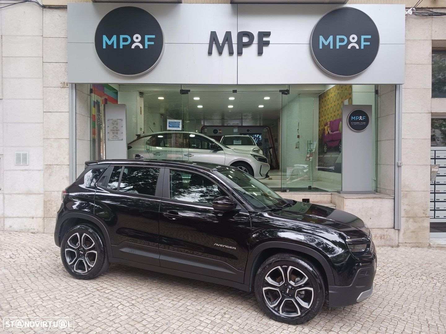 Jeep Avenger 1.2 GSE T3 Altitude - 1
