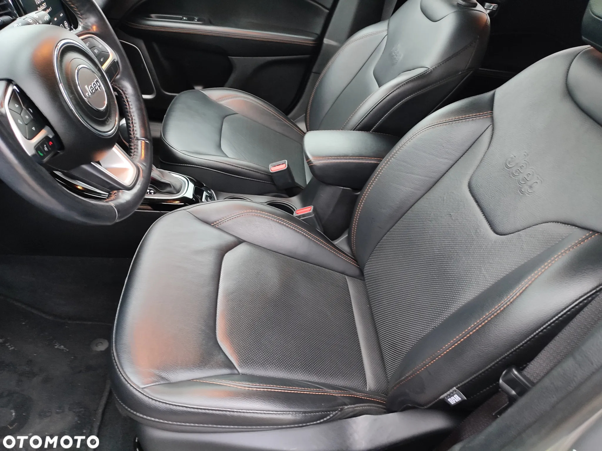 Jeep Compass - 9