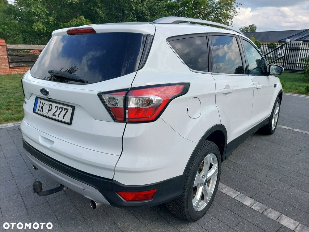 Ford Kuga - 16