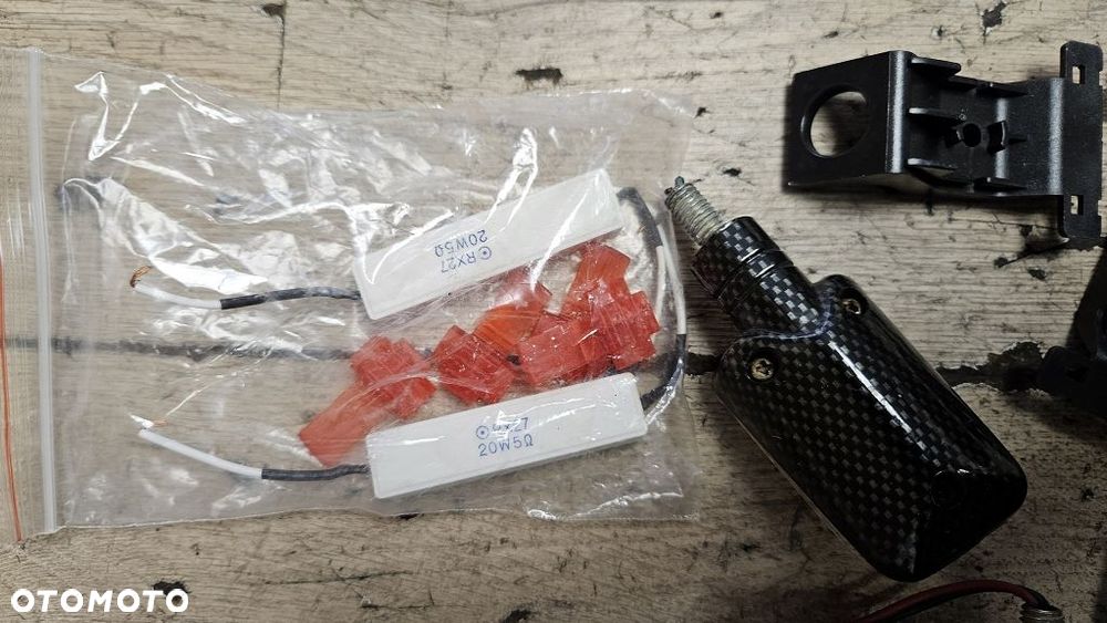 Zestaw kierunkowskazów - 11