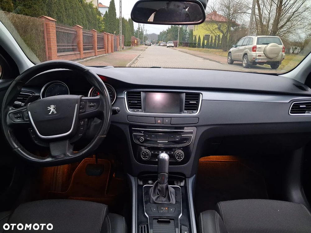 Peugeot 508 2.0 BlueHDi Allure S&S - 25