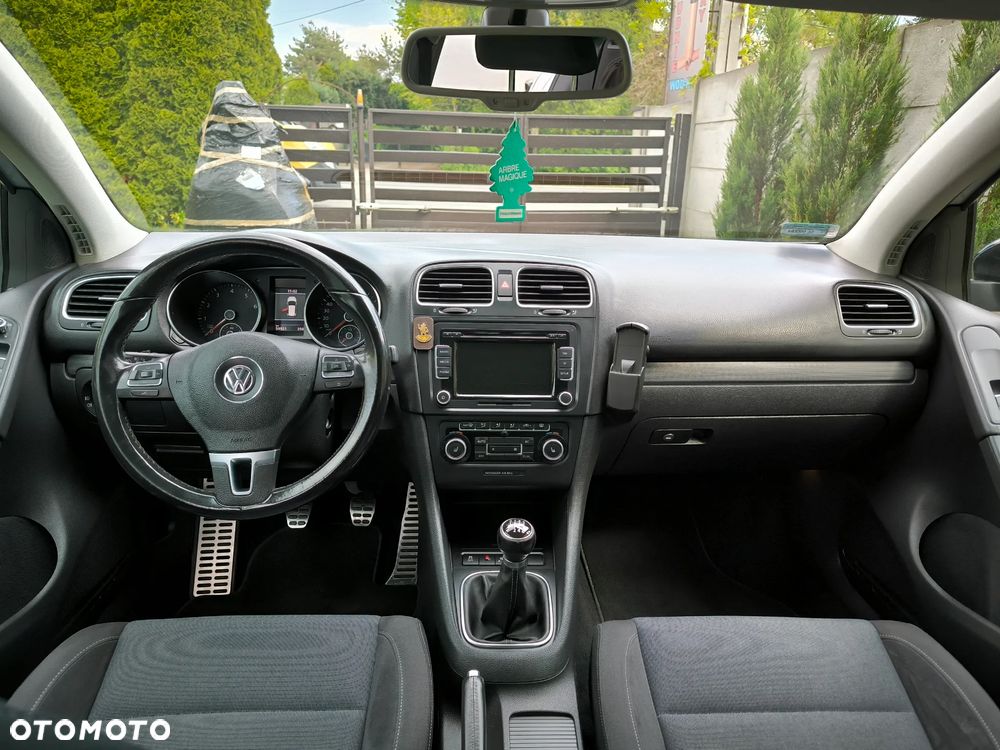 Volkswagen Golf - 11
