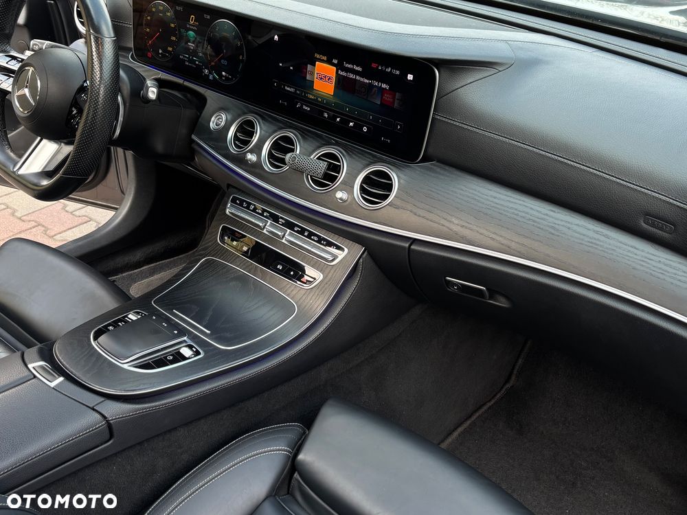 Mercedes-Benz Klasa E 300 de 9G-TRONIC AMG Line - 22