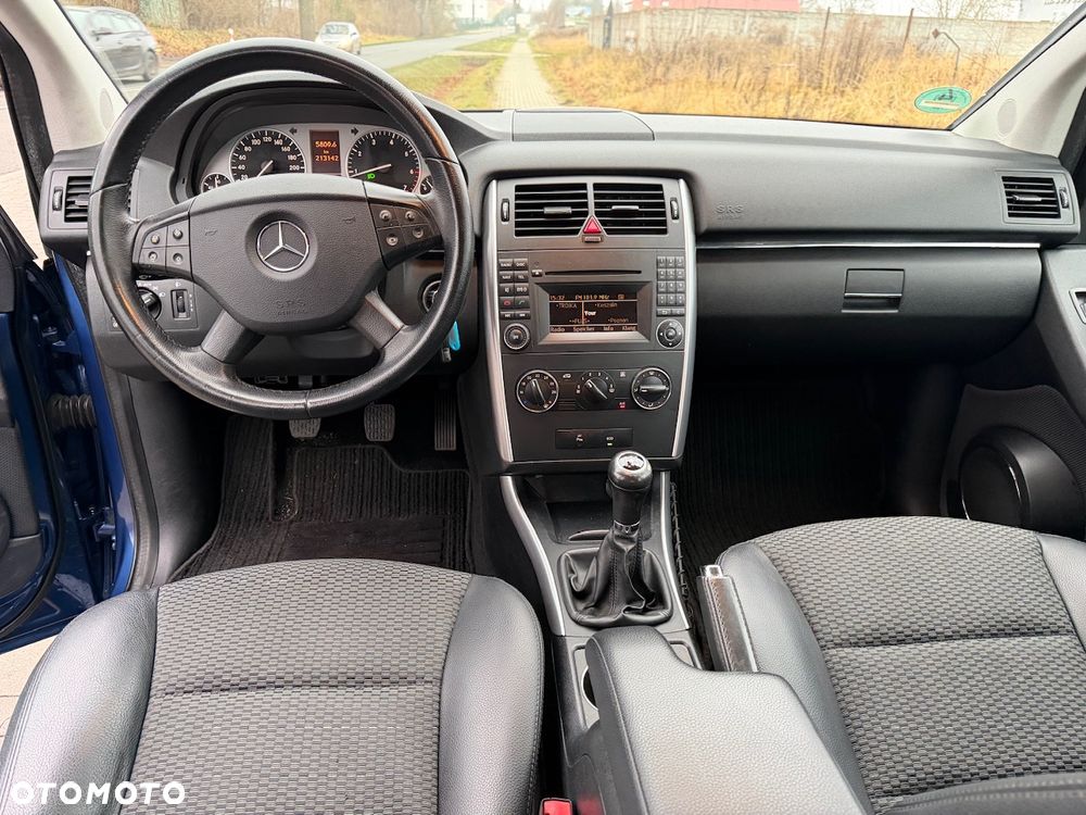 Mercedes-Benz Klasa B 180 - 14