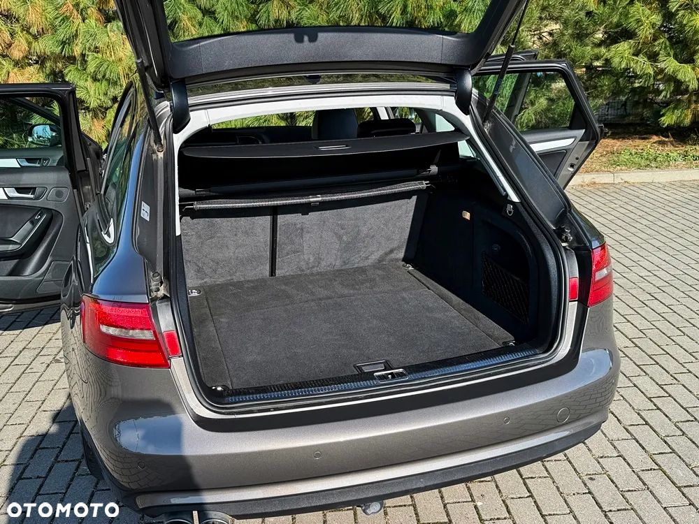 Audi A4 Avant 2.0 TDI - 20