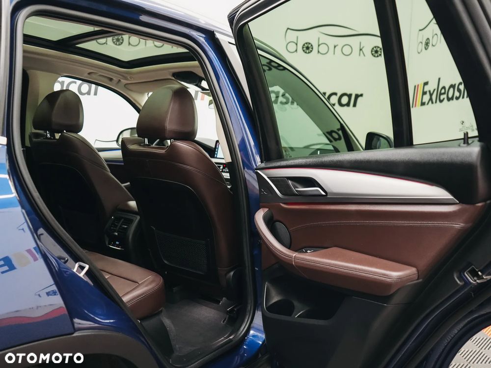 BMW X3 xDrive20d mHEV - 37