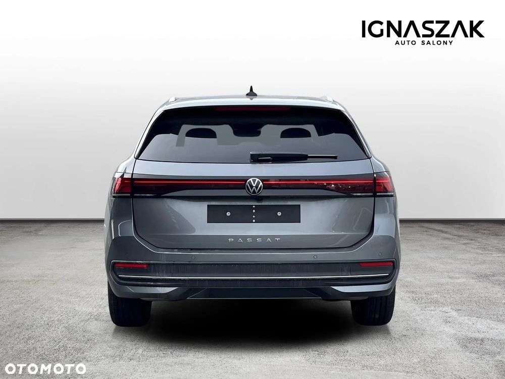 Volkswagen Passat - 5