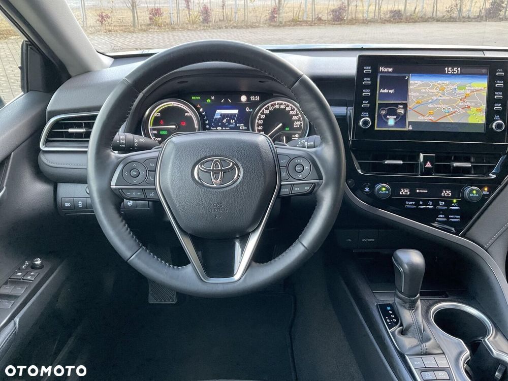 Toyota Camry 2.5 Hybrid Executive CVT - 6
