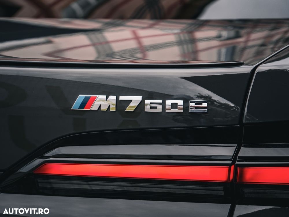 BMW M7 M760e xDrive AT PHEV - 19