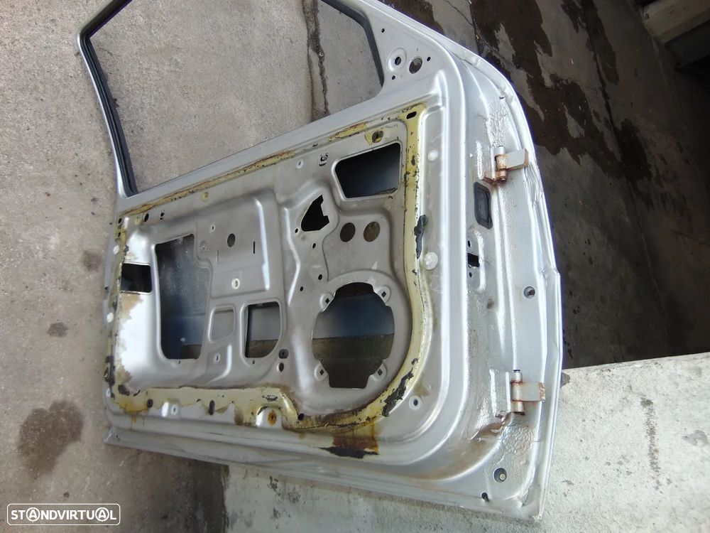 Renault Super 5 portas - 4