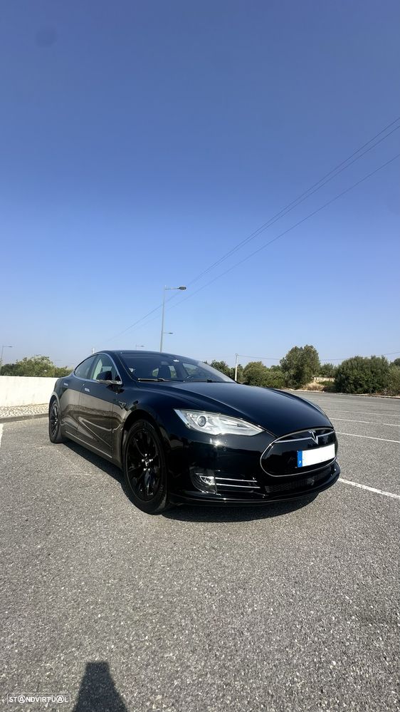 Tesla Model S 85 - 3