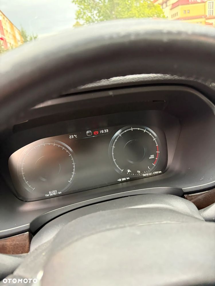 Volvo S90 T6 AWD Momentum - 3