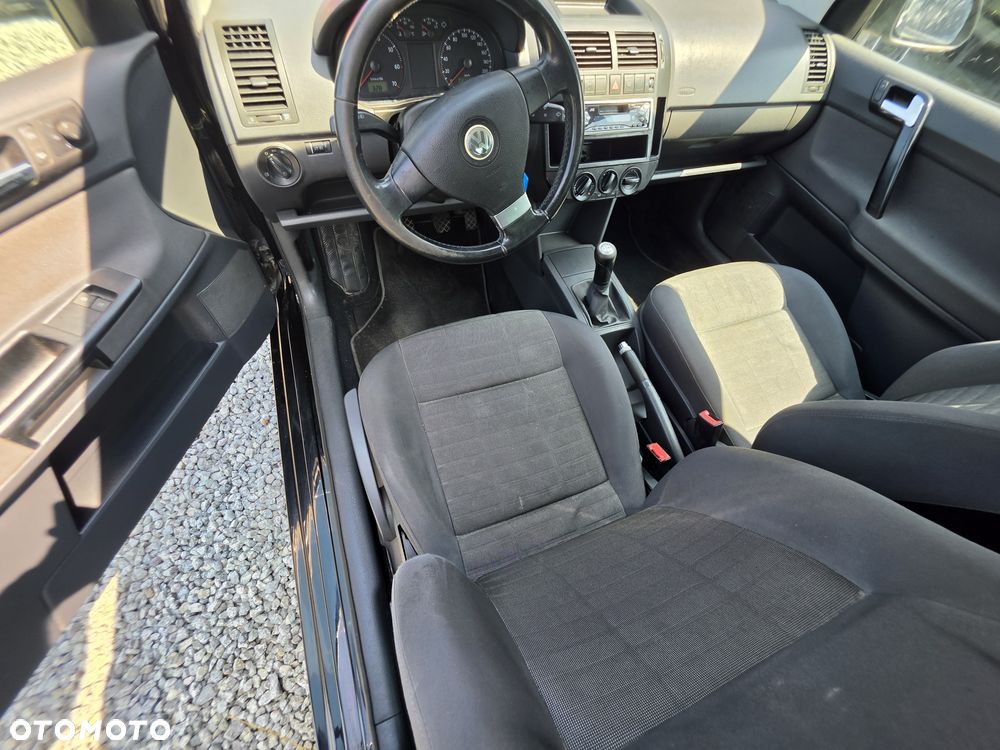 Volkswagen Polo - 7