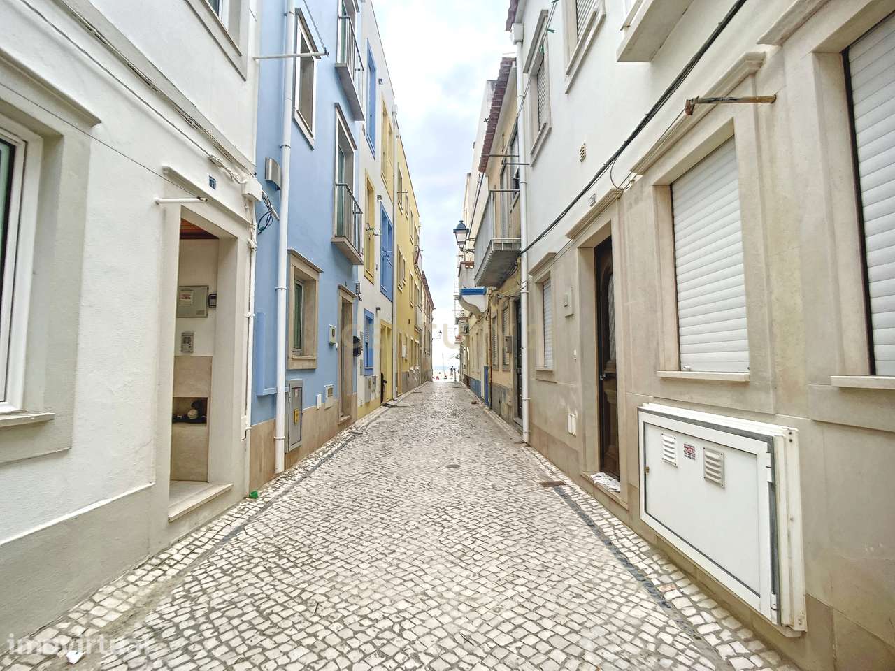 Apartamento T1  a poucos metros do areal - Grande imagem: 2/9