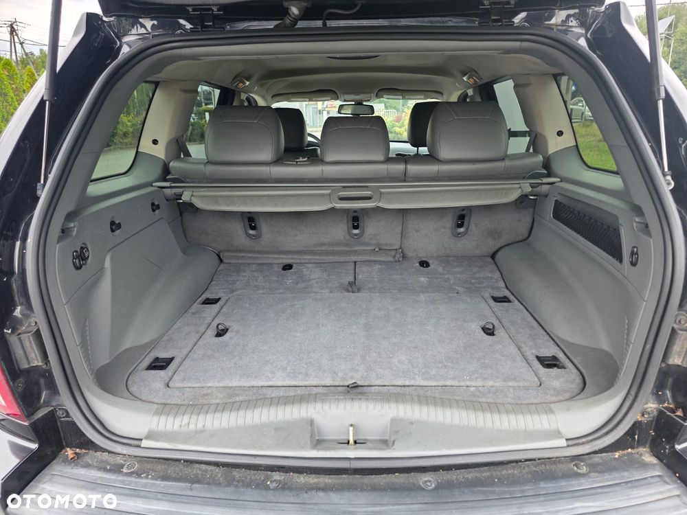 Jeep Grand Cherokee - 16