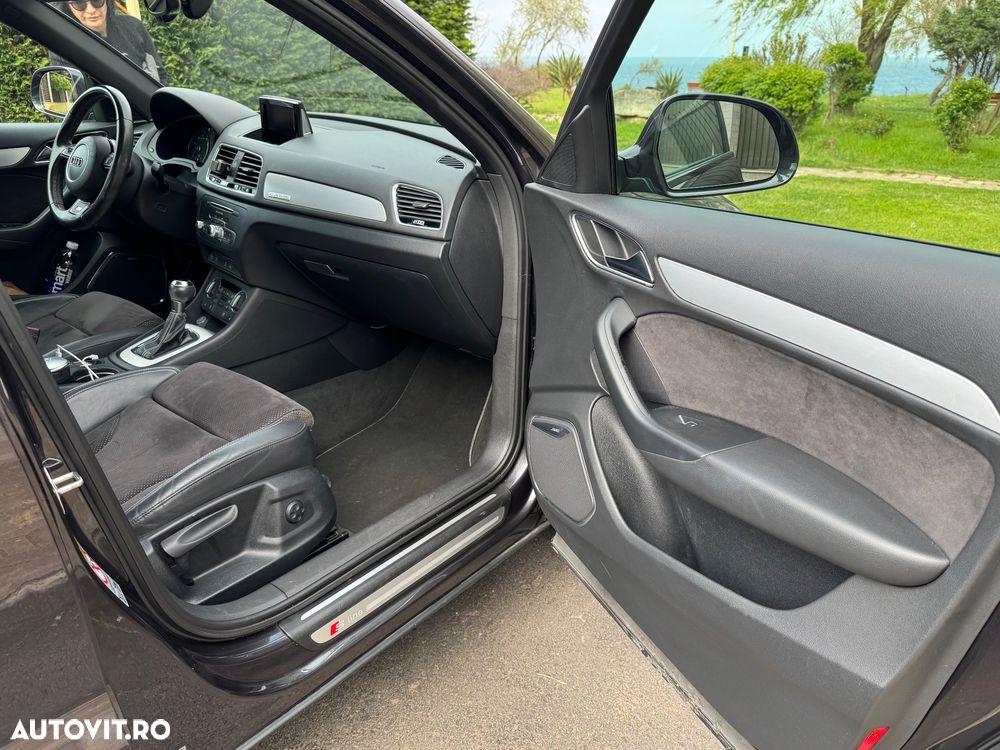 Audi Q3 2.0 TFSI Quattro Stronic Sport - 24