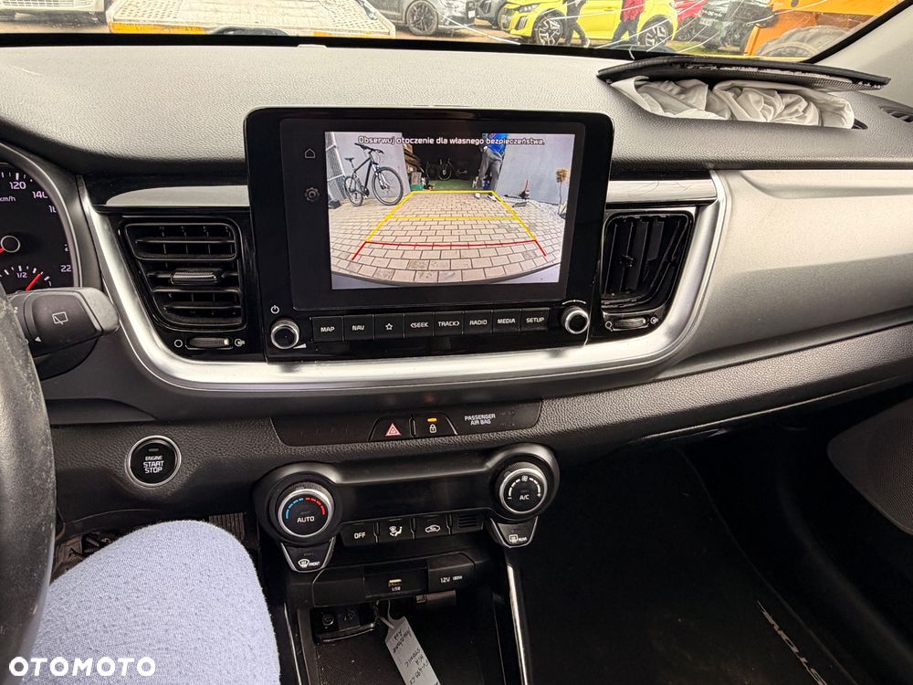 Kia Stonic 1.0 T-GDI OPF Mild Hybrid DCT7 Spirit - 18
