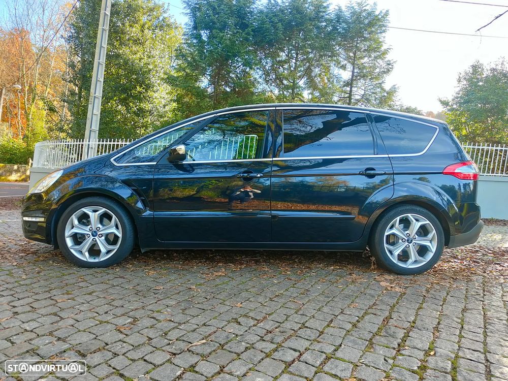 Ford S-Max 2.0 TDCi Titanium 7L 139g - 19