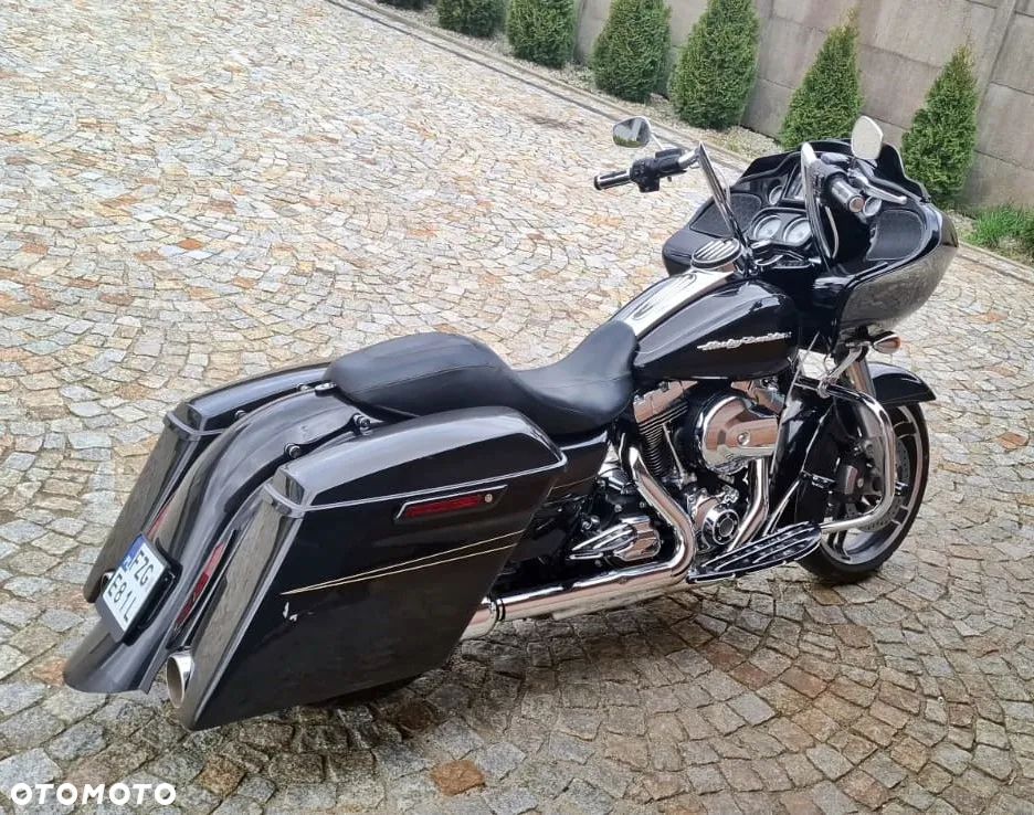 Harley-Davidson Touring Road Glide - 8