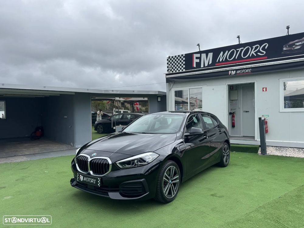 BMW 118 d Aut. Sport Line - 2