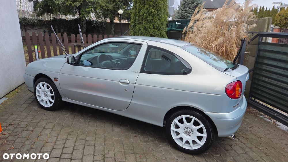 Renault Megane 1.6 - 14