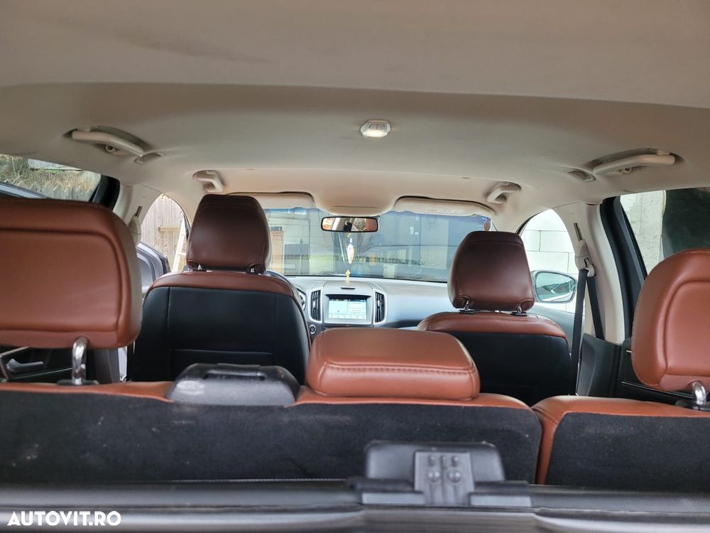 Ford Edge 2.0 TDCi Bi-Turbo 4x4 Titanium - 8