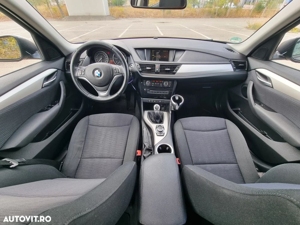 BMW X1 sDrive16d Sport Line - 14
