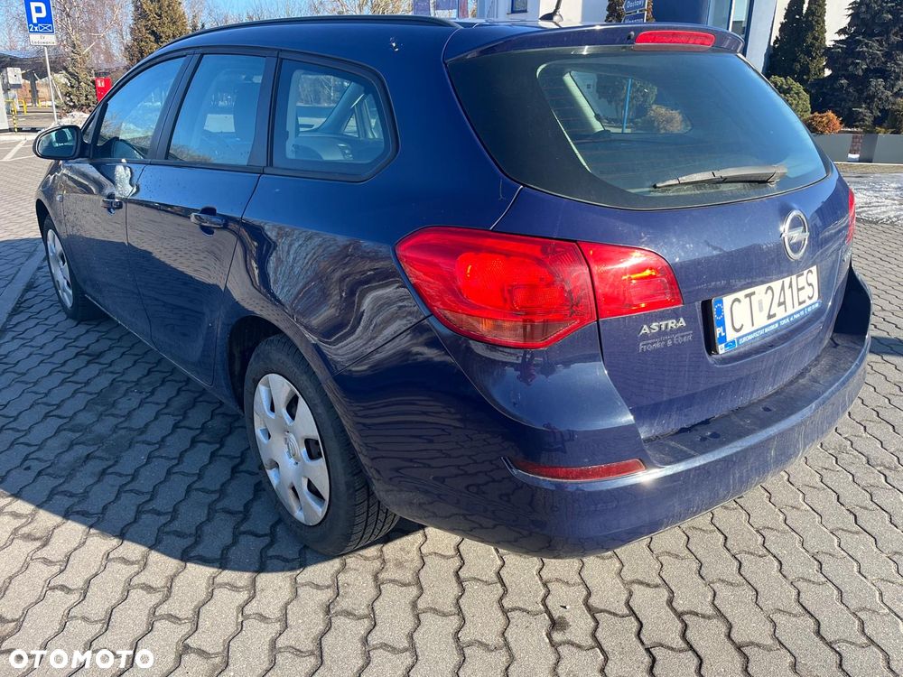 Opel Astra 1.4 - 4