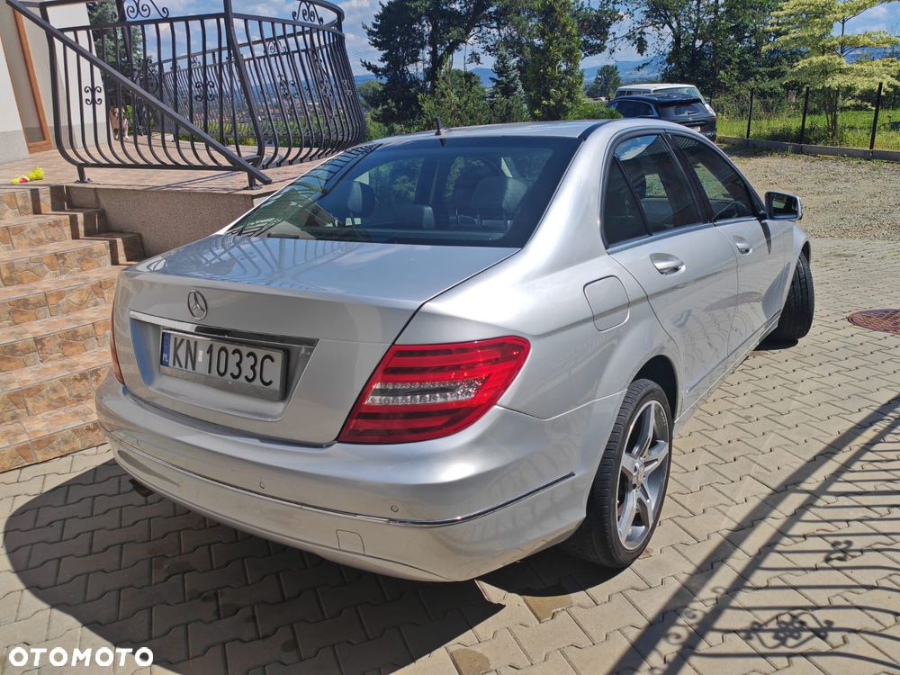 Mercedes-Benz Klasa C 200 CDI BlueEff Classic - 5