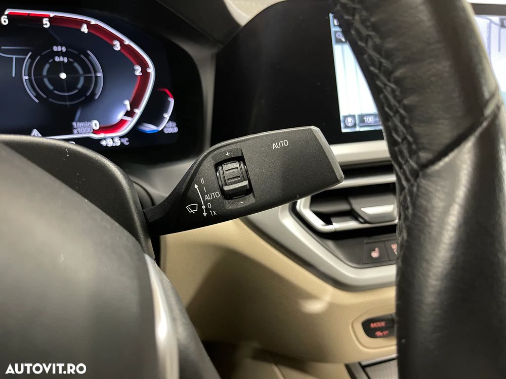 BMW Seria 3 320d xDrive AT MHEV - 26