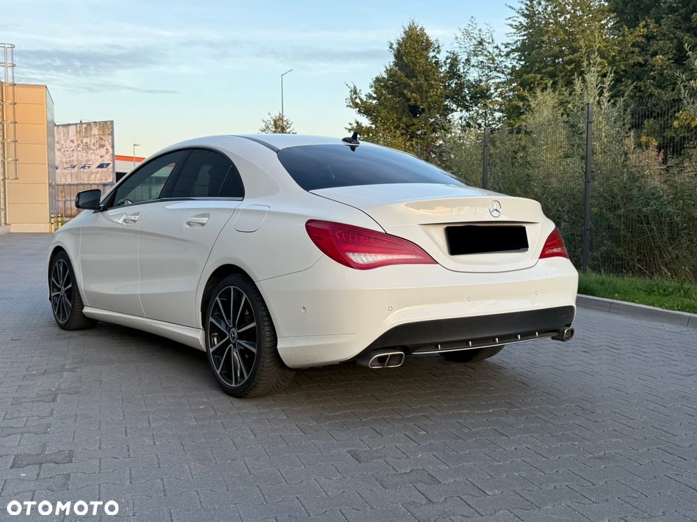 Mercedes-Benz CLA - 4