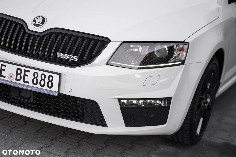 Skoda Octavia 2.0 TDI 4x4 RS DSG - 7
