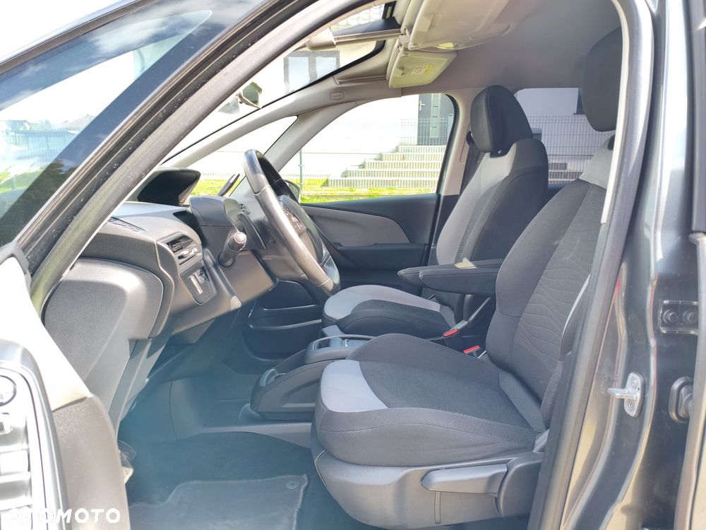 Citroën C4 Grand Picasso - 17