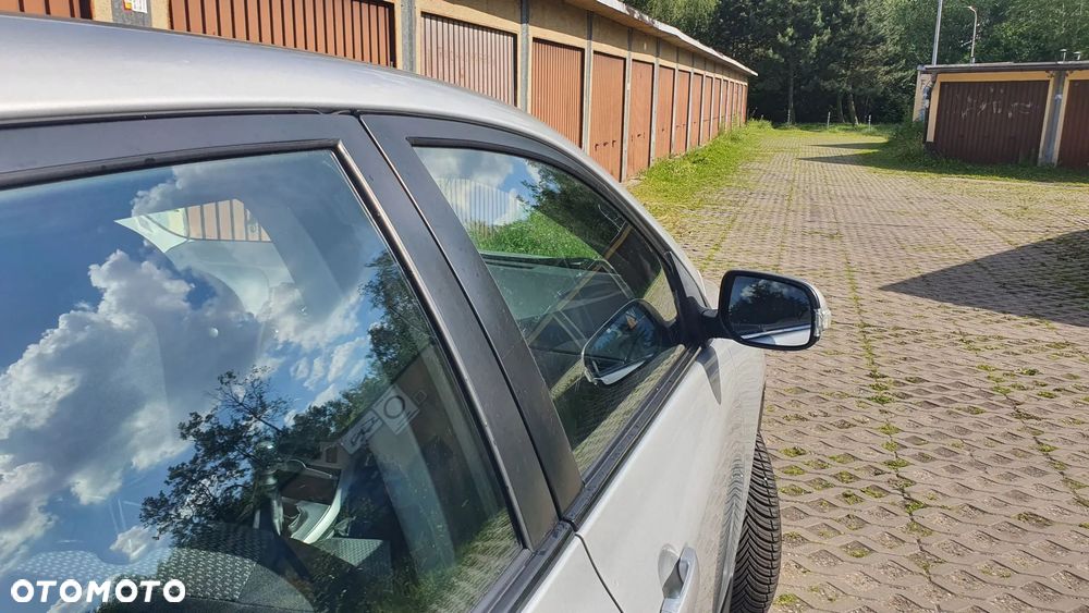 Toyota Corolla 1.6 Premium + - 3