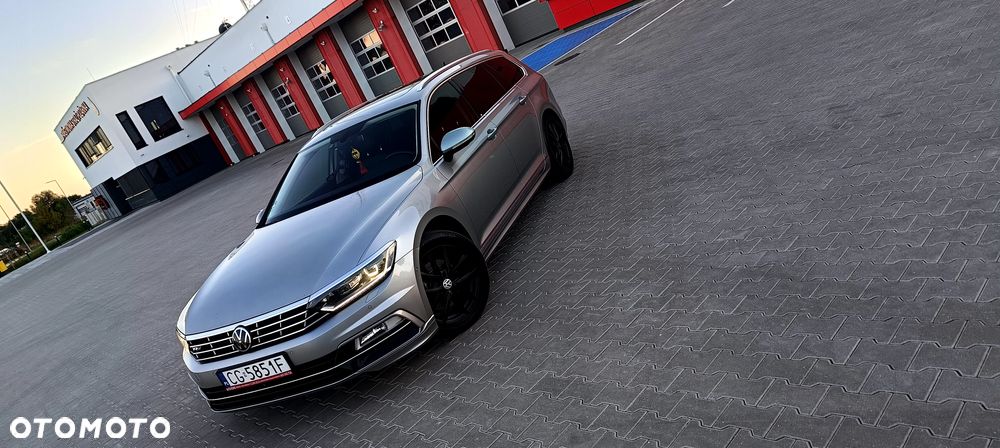 Volkswagen Passat Variant 2.0 TDI SCR Highline - 1