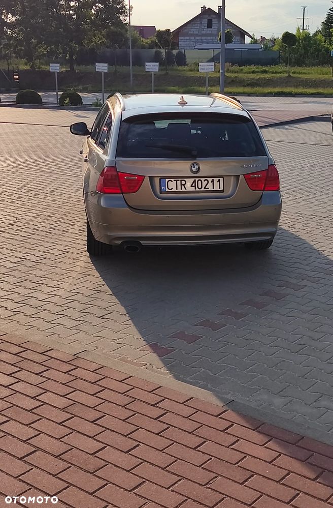 BMW Seria 3 320d - 3