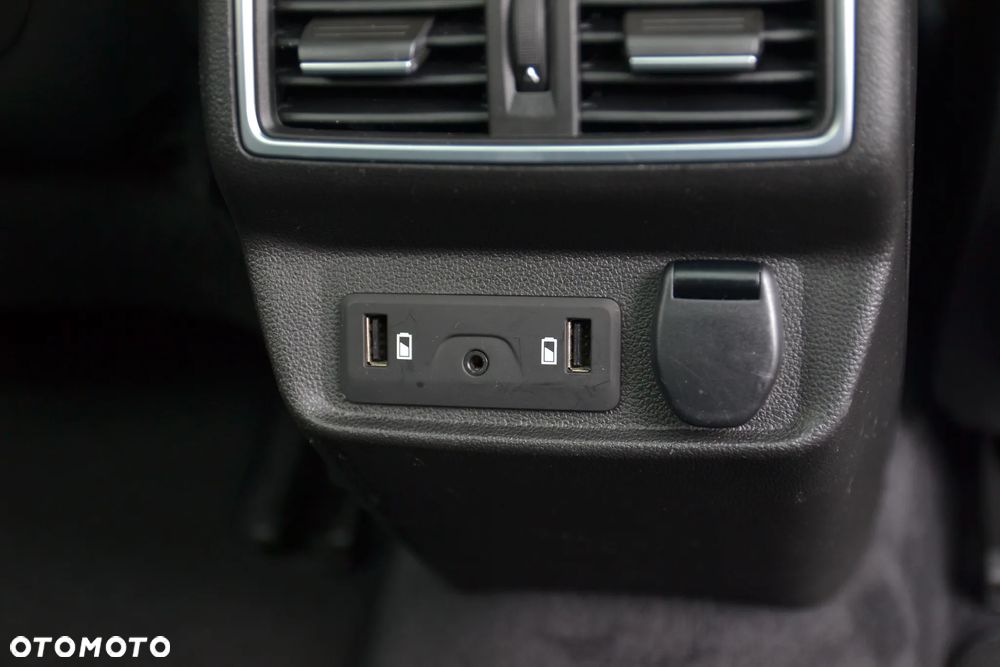 Renault Koleos 2.0 dCi Intens X-Tronic - 32