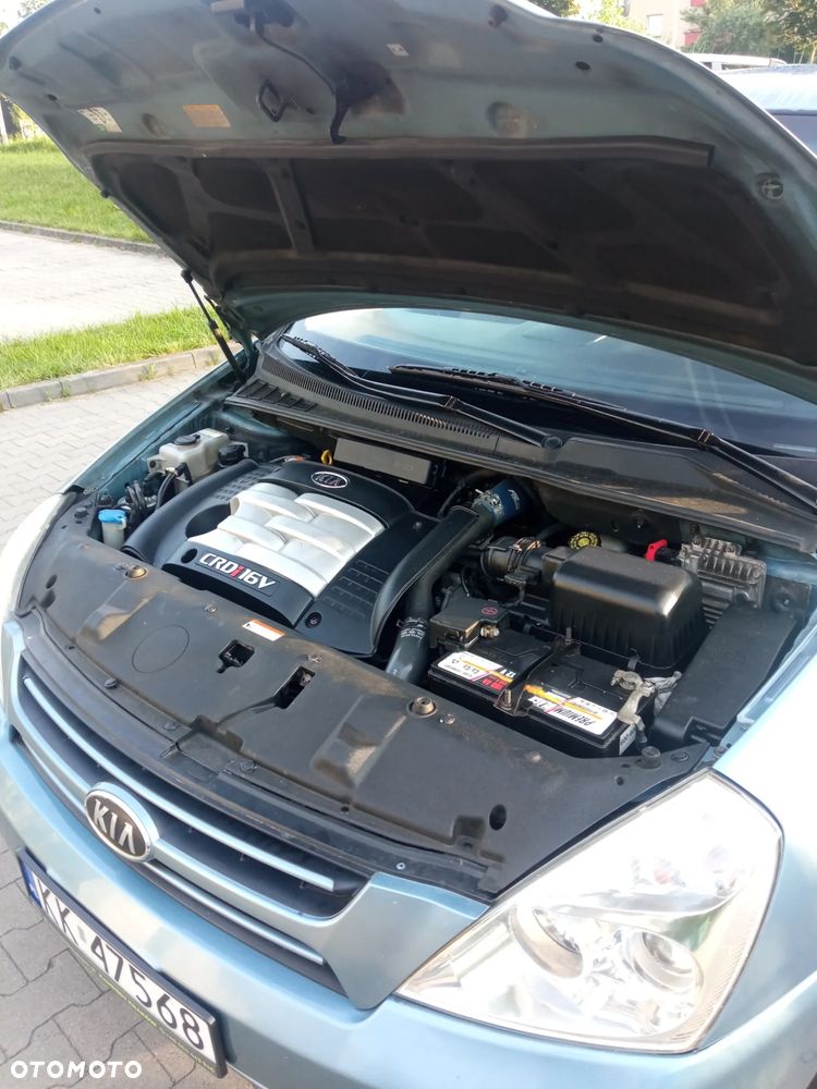 Kia Carnival - 7