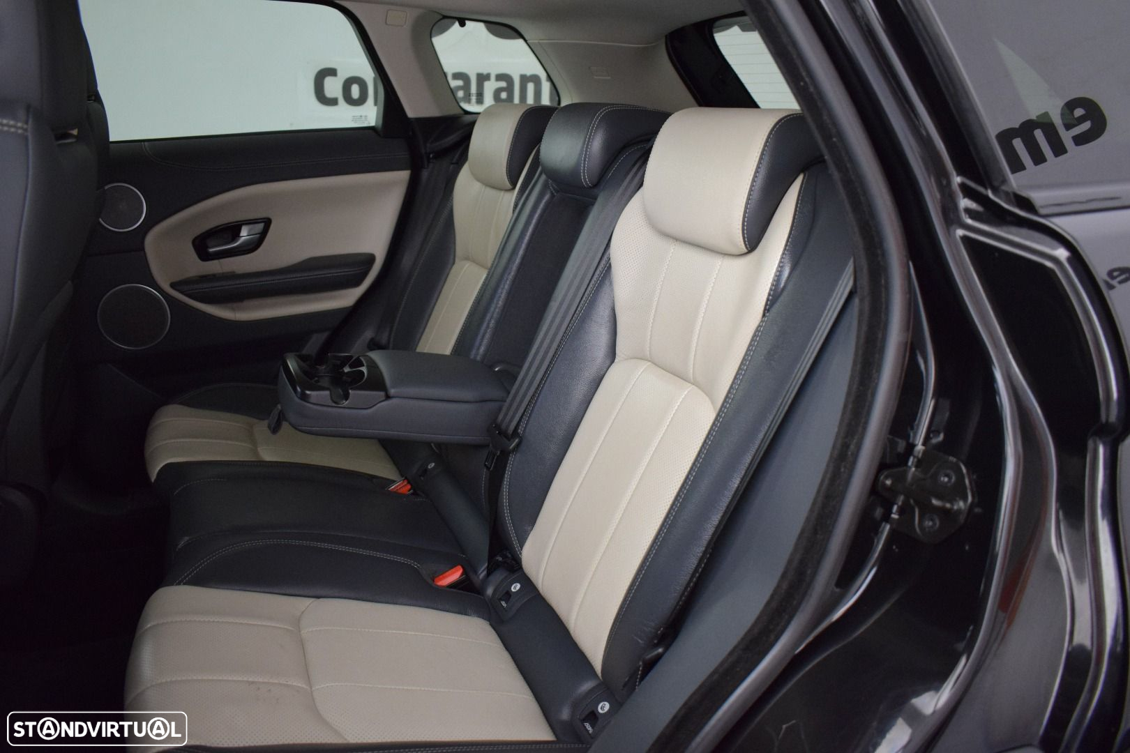 Land Rover Range Rover Evoque 2.0 TD4 HSE Dynamic Auto - 30