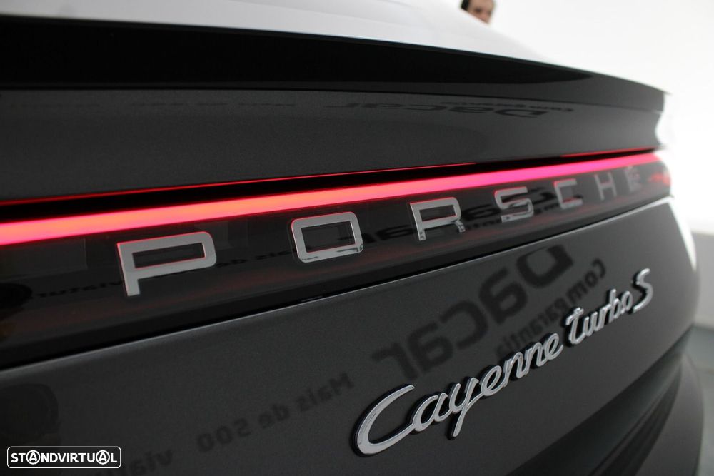 Porsche Cayenne Coupé Turbo S E-Hybrid - 52