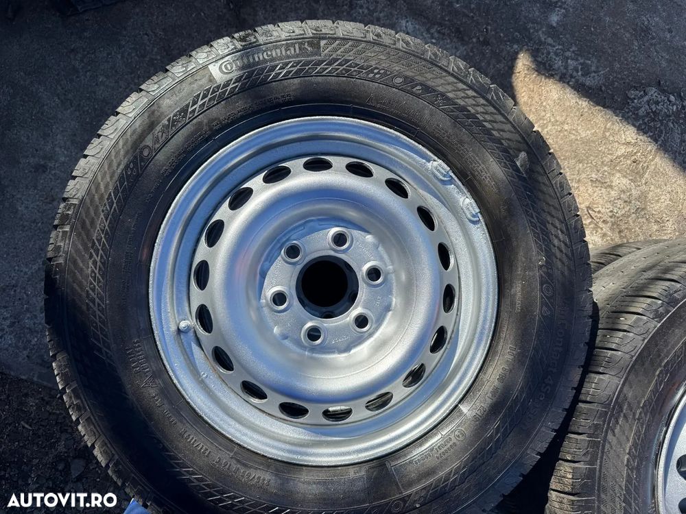 Mercedes-Benz Sprinter - 11