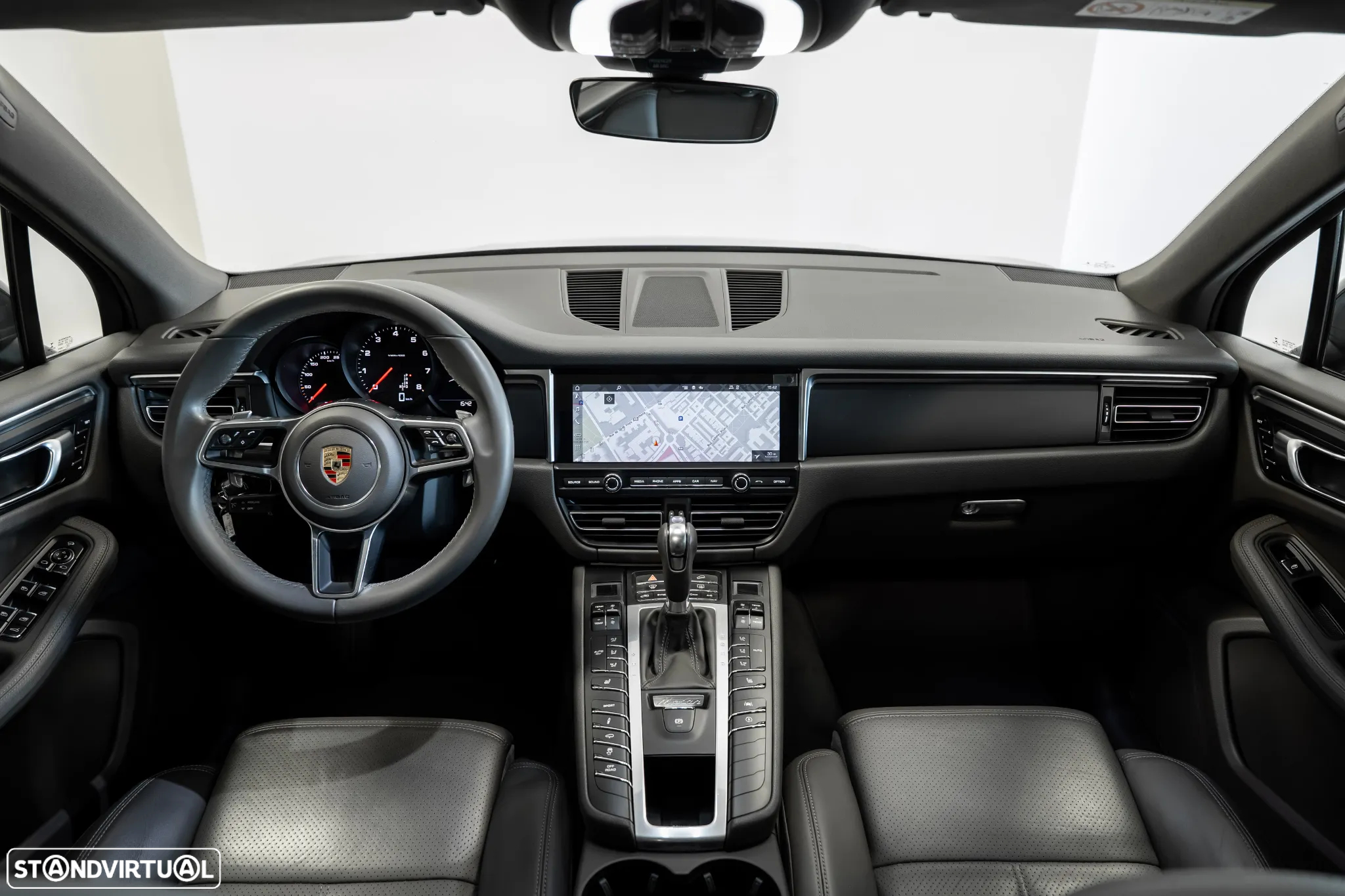 Porsche Macan Standard - 9