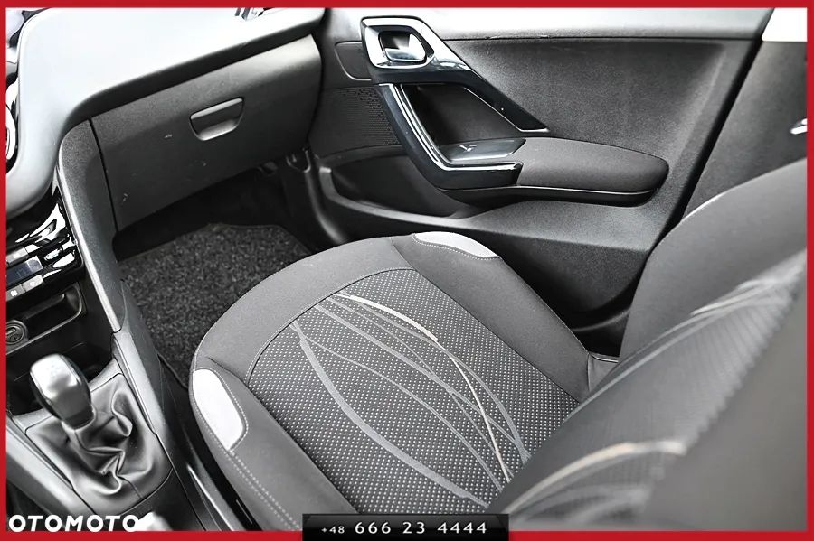 Peugeot 208 1.4 VTi Active - 22