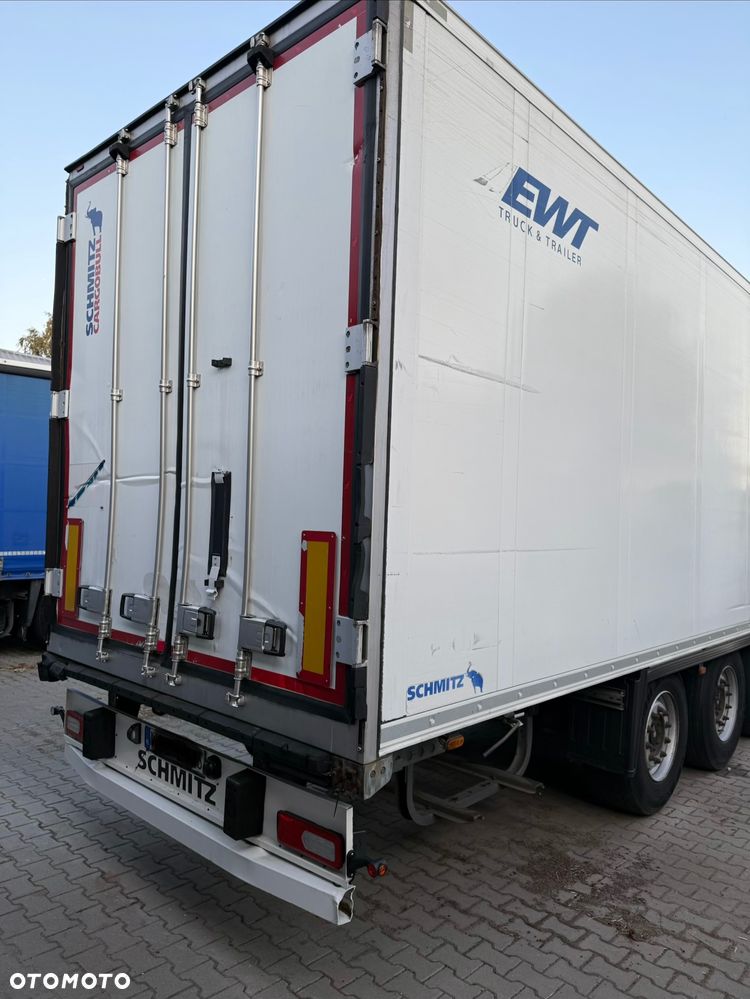 Schmitz Cargobull 7cm Doppelstock ThermoKing - 5