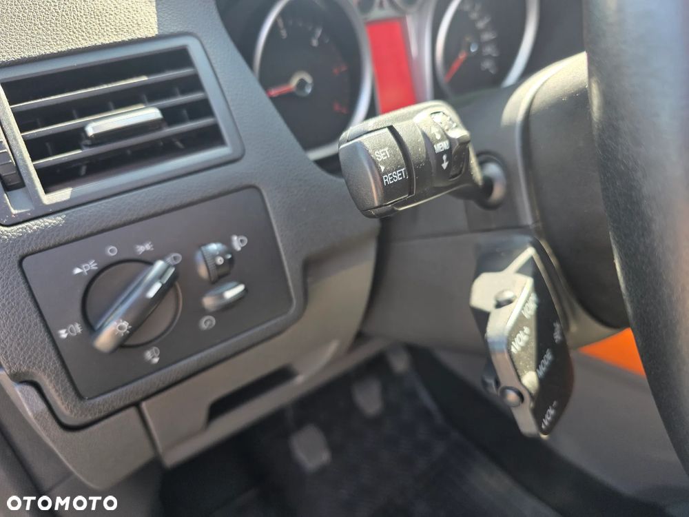 Ford Kuga 2.0 TDCi Trend - 12