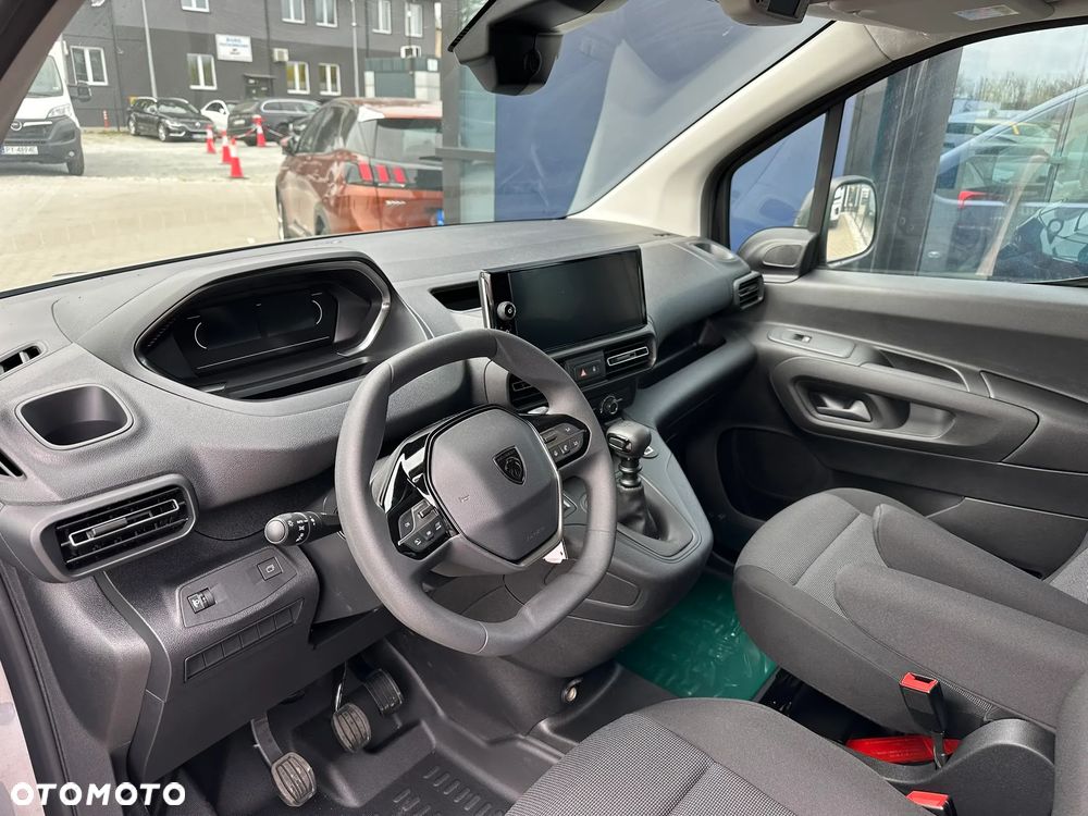 Peugeot Partner Furgon Załogowy XL Diesel 100KM Manual - 17