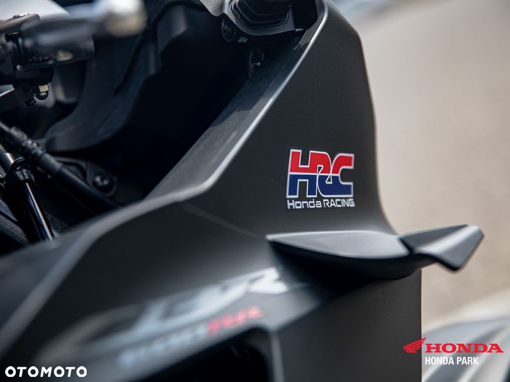 Honda CBR - 13
