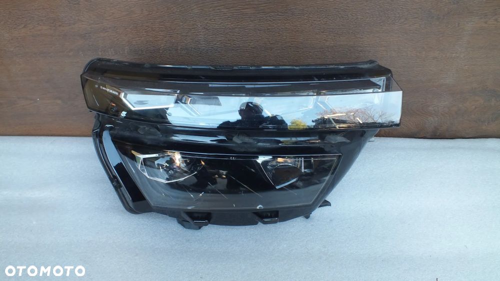 Lampa przednia prawa Skoda Kamiq Fulled 658941016B - 1