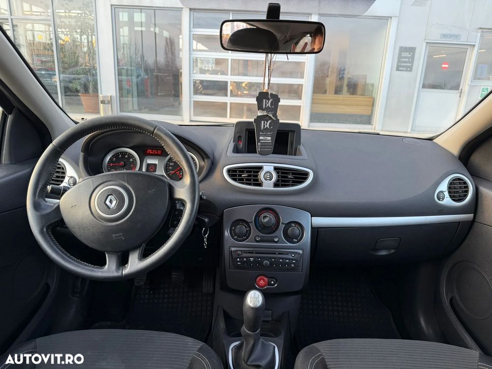 Renault Clio Estate 1.2 Expression - 8